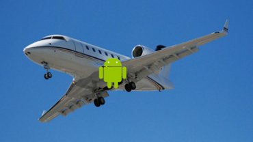 Хакеру удалось взломать самолёт через смартфон
