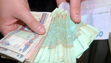Украинские банки заставят платить пеню