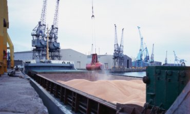 Куда уйдут грузы из портов Крыма
