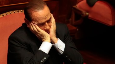 Суд обязал Берлускони послужить церковному делу