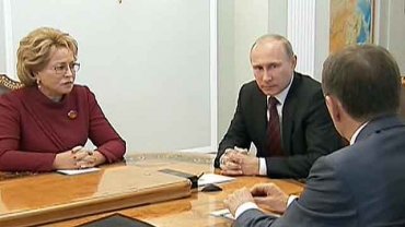 Путин отступает: Совет федерации не хочет вводить войска в Украину