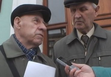 В России два ветерана отказались от медалей к 70-летию Победы
