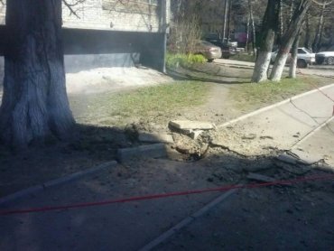 Подземный взрыв во Львове: полиция озадачена