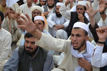 Правительство Пакистана пошло на уступки протестующим мусульманам