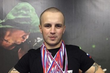 При взрыве в Петербурге погиб чемпион России по рукопашному бою