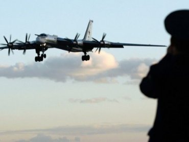 Российские бомбардировщики снова двинули на Аляску