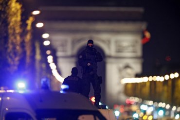 Теракт в Париже накануне выборов