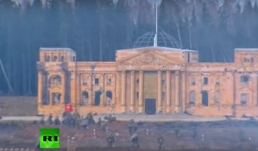 В России провели масштабную реконструкцию штурма Рейхстага