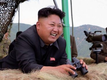 Ким Чен Ын лично руководил масштабными учениями своей армии