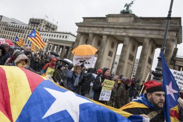 В Берлине каталонцы требовали освободить Пучдемона