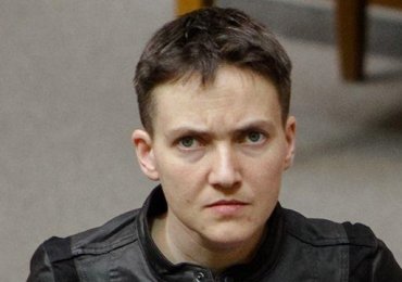 Квартиру Надежды Савченко обыскивают