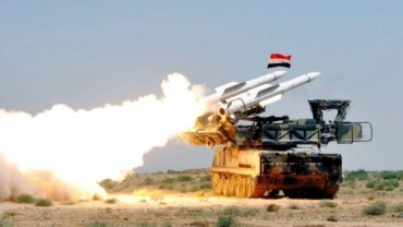 Сирийские силы ПВО по ошибке обстреляли пустое небо