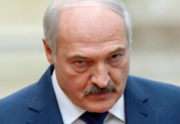 Лукашенко обвинил Россию в развязывании войны
