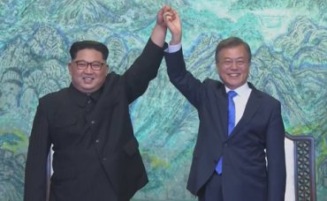 КНДР и Южная Корея решили закончить 70-летнюю войну