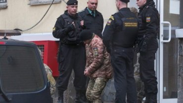 Московский суд продлил арест 24 военнопленным морякам еще на три месяца