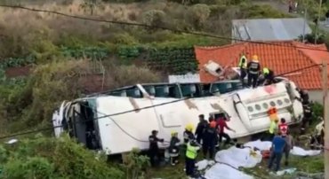 В Португалии разбился туристический автобус, 29 погибших