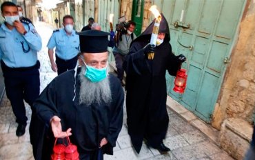 Впервые церемония освящения благодатного огня в Иерусалиме прошла без паломников