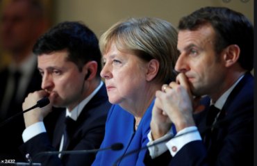 Нормандская встреча: РФ призвали вывести войска из Крыма и отодвинуть их от границы с Украиной