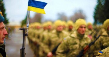 Зеленский подписал закон о срочном призыве резервистов на войну