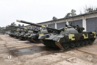 Польша подарила Украине танки Т-72