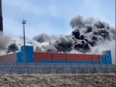 Россия продолжает гореть: масштабный пожар вспыхнул на Сахалинской ГРЭС