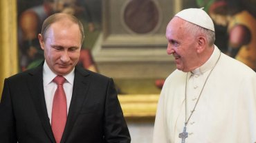 Папа Римский трижды просил Путина о гуманитарном коридоре для Мариуполя