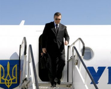 В небе Янукович! На чем летает президент и сколько это стоит. ФОТО. ВИДЕО