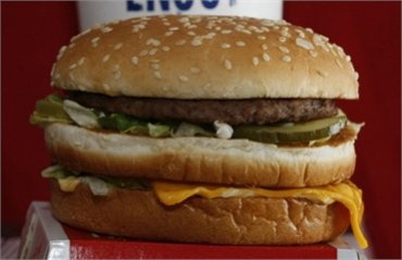 Зарплаты сотрудников McDonald’s измерили в Биг Маках