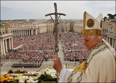 В Ватикане разгорается борьба за власть