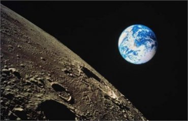 В США признали, что СССР первым обнаружил на Луне воду