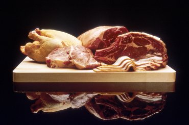 В Украину ввозили запрещенное мясо