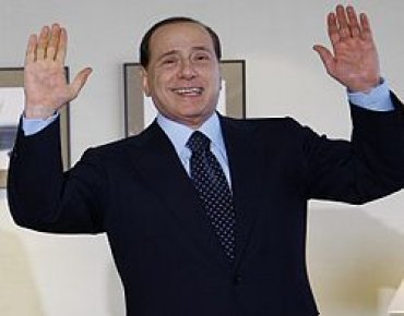 Берлускони ждет еще один суд за дачу взятки?