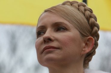 Тимошенко не поддалась на уговоры послов и не уедет за границу