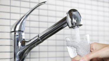 Существующая система тарифов на воду и тепло требует пересмотра — эксперт