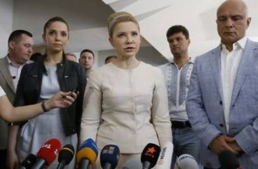 Тимошенко обещает помогать новому президенту