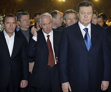 Евросоюз заставил Украину возбудить уголовные дела против соратников Януковича