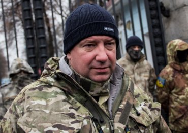 Кто затеял в Украине военный переворот