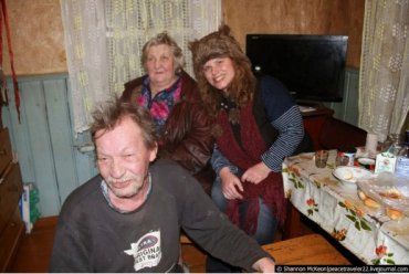 Американка в российской деревне. Путешественница из США провела один день в Костромской области