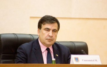 Саакашвили хочет сэкономить 4,1 млн грн за счет сокращения штата ОГА