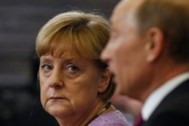 Меркель считает, что путинской Росси не место в G8