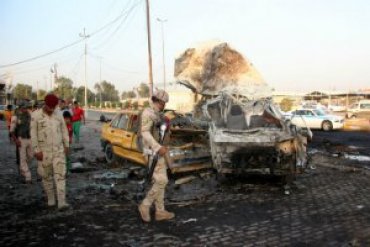 Тройной теракт в Багдаде унесл жизни более 90 человек