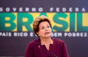 Президент Бразилии назвала временное правительство незаконным