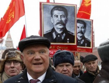Предвыборным лицом КПРФ станет Сталин