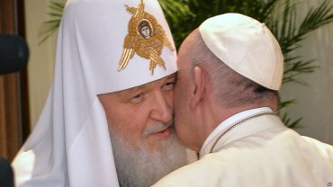 В России прошла акция протеста против «дружбы с папой Франциском»