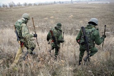 Украинские военные несут на Донбассе потери