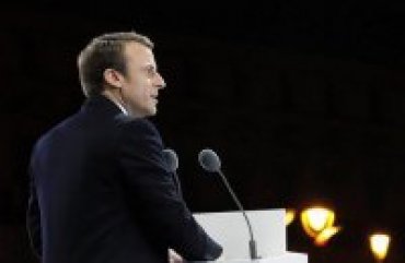 Макрон официально объявлен президентом Франции