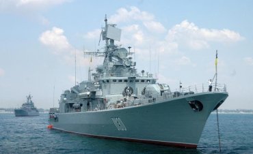 Фрегат ВМС Украины вышел из строя сразу после ремонта