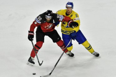 Шведы завоевали титул чемпионов мира по хоккею