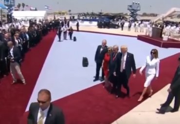 Мелания Трамп ударила мужа на официальной встрече в Израиле