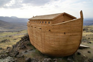 На горе Арарат найдены доски от Ноева ковчега